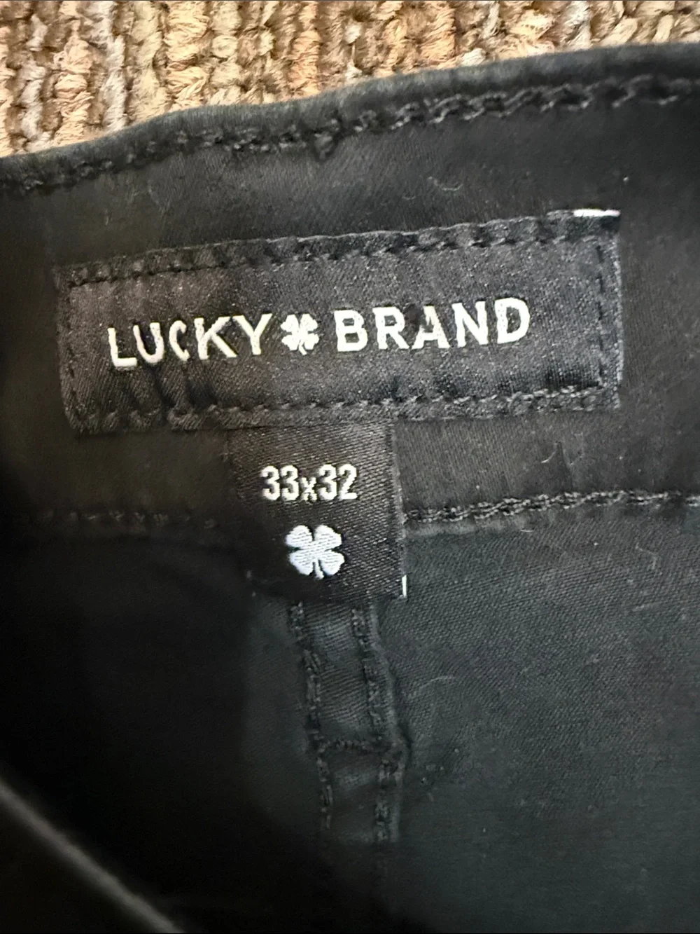 Lucky Brand 121 Slim Straight Black Men's Khakis